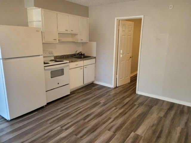 10632 106Th Avenue N – photo 1 of 229