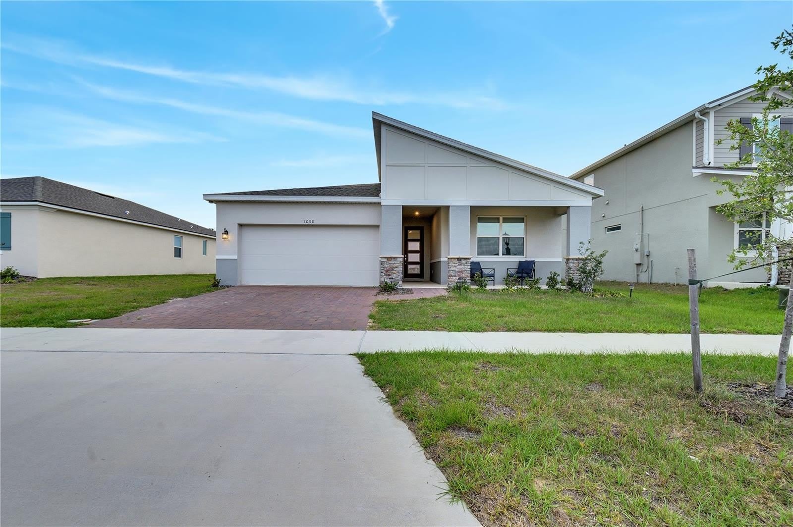1098 Boardwalk Place – photo 1