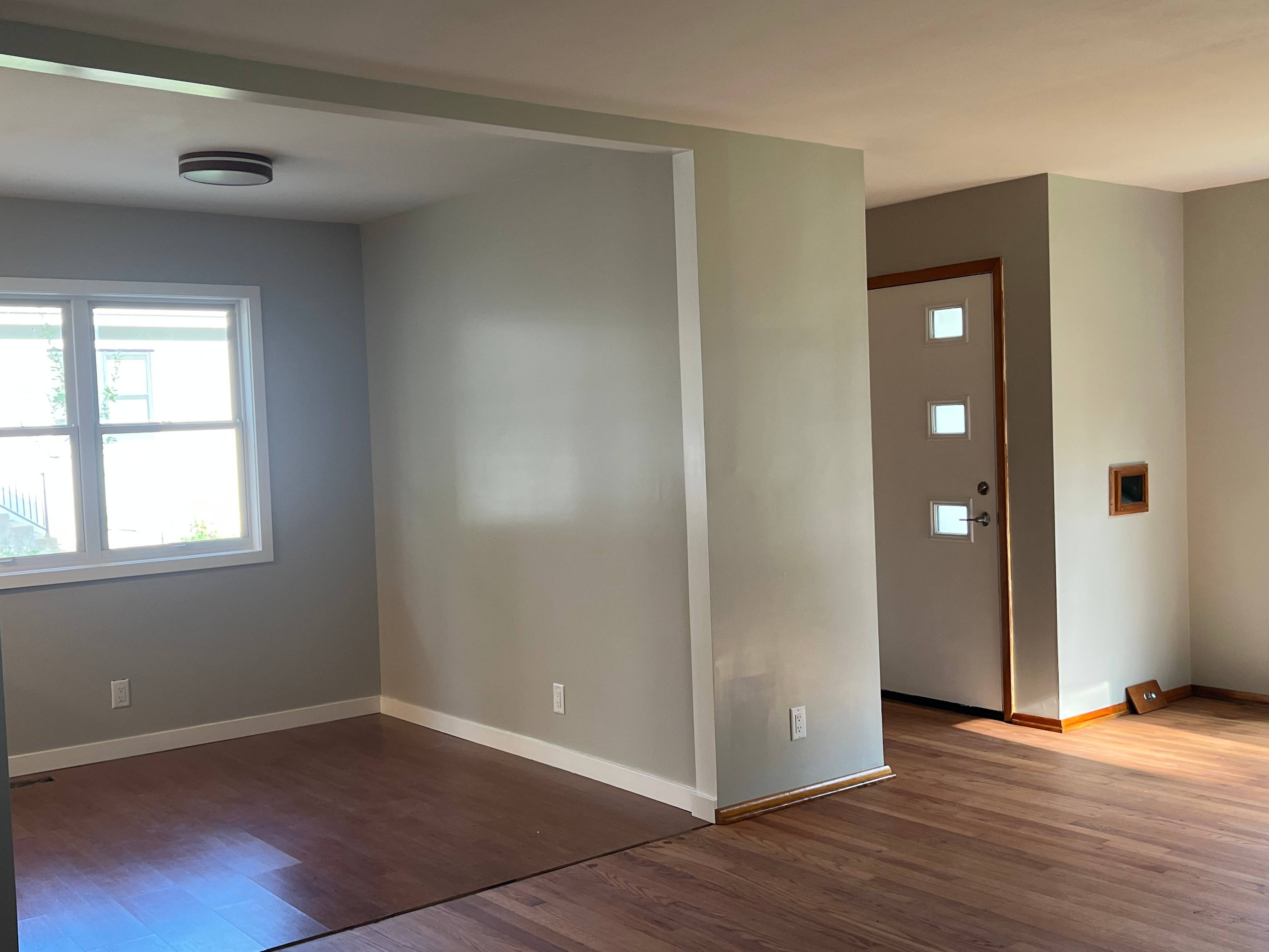 706 Whiting Avenue – photo 1