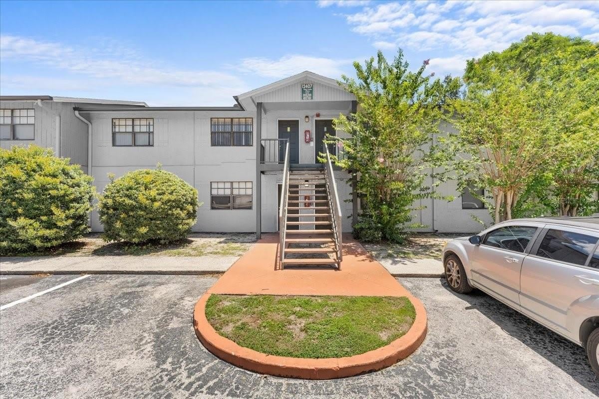 12407 OAK CEDAR Place – photo 1 of 23