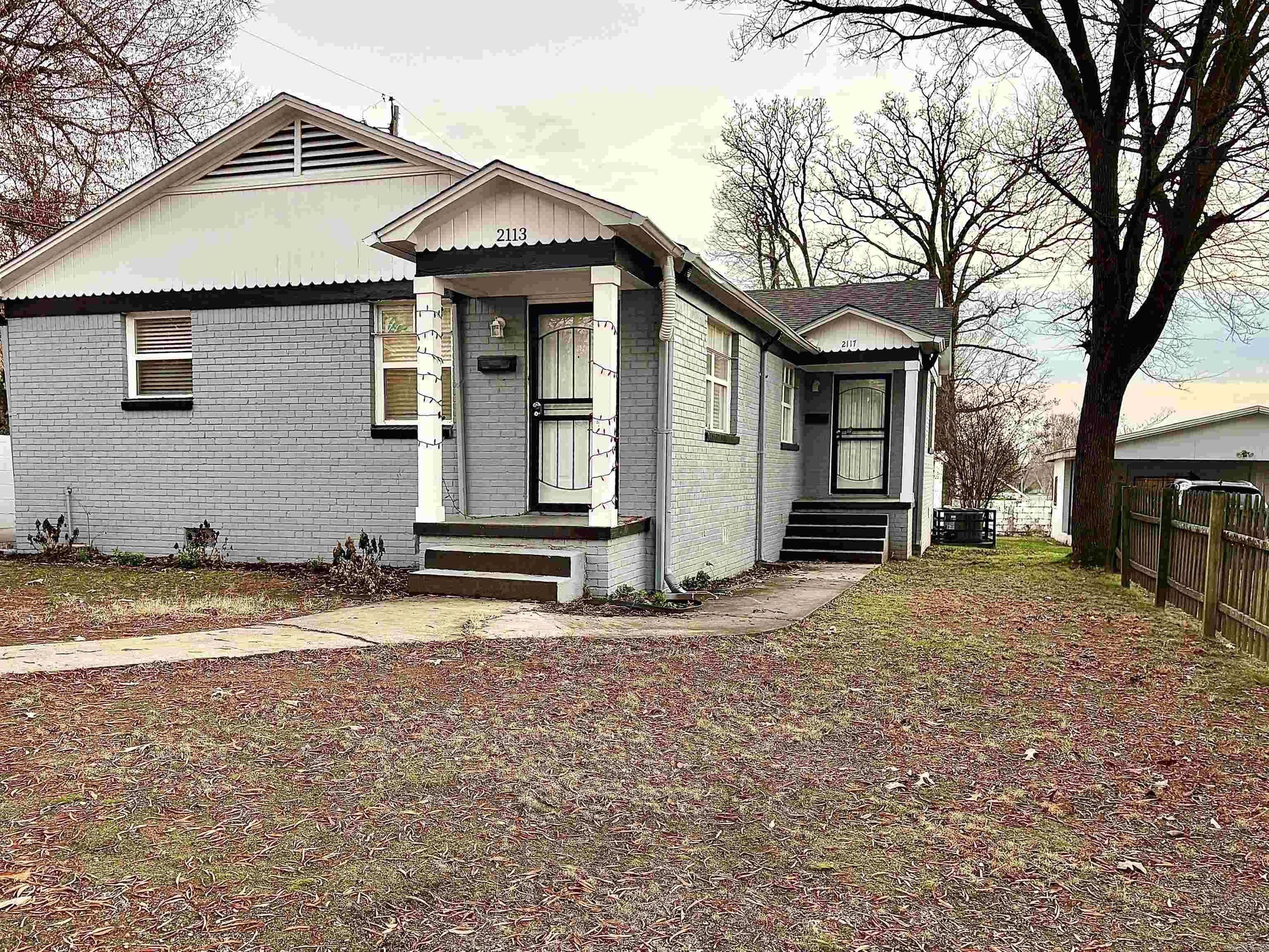 2117 W 19Th Street – photo 1