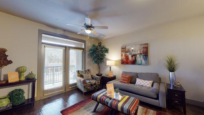 South Flores Lofts – photo 1