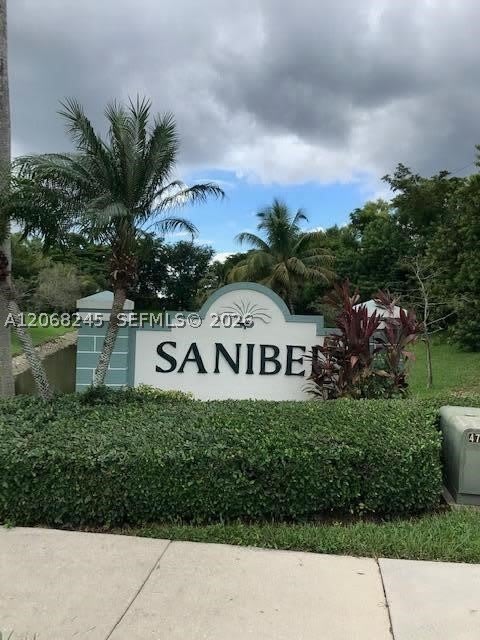 8040 Sanibel Dr – photo 1