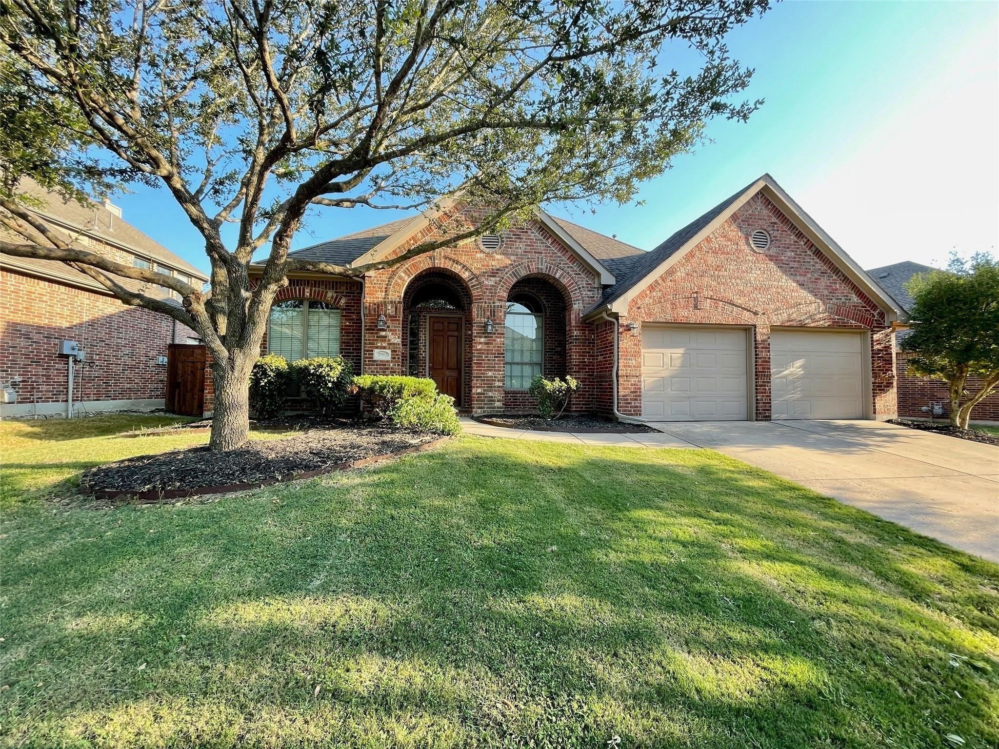 2902 Madison Drive – photo 1 of 31