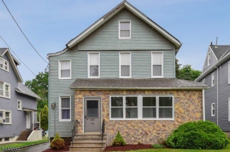 84 Grove St – photo 1