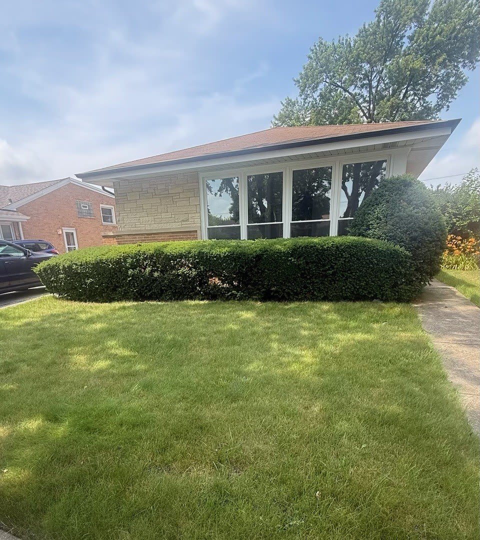 8748 N Olcott Avenue – photo 1 of 16