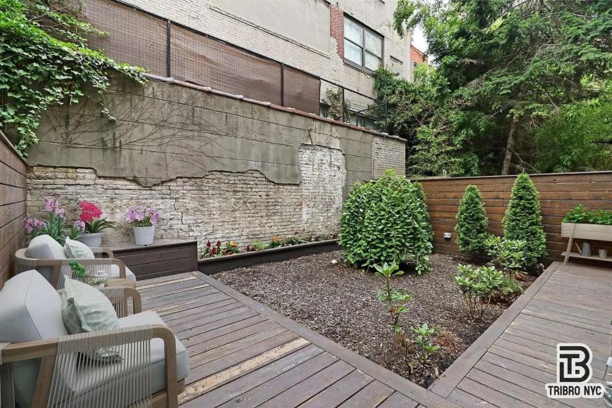 62-07 Catalpa Avenue – photo 1