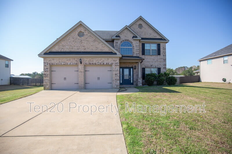 24 Sword Street – photo 1 of 28