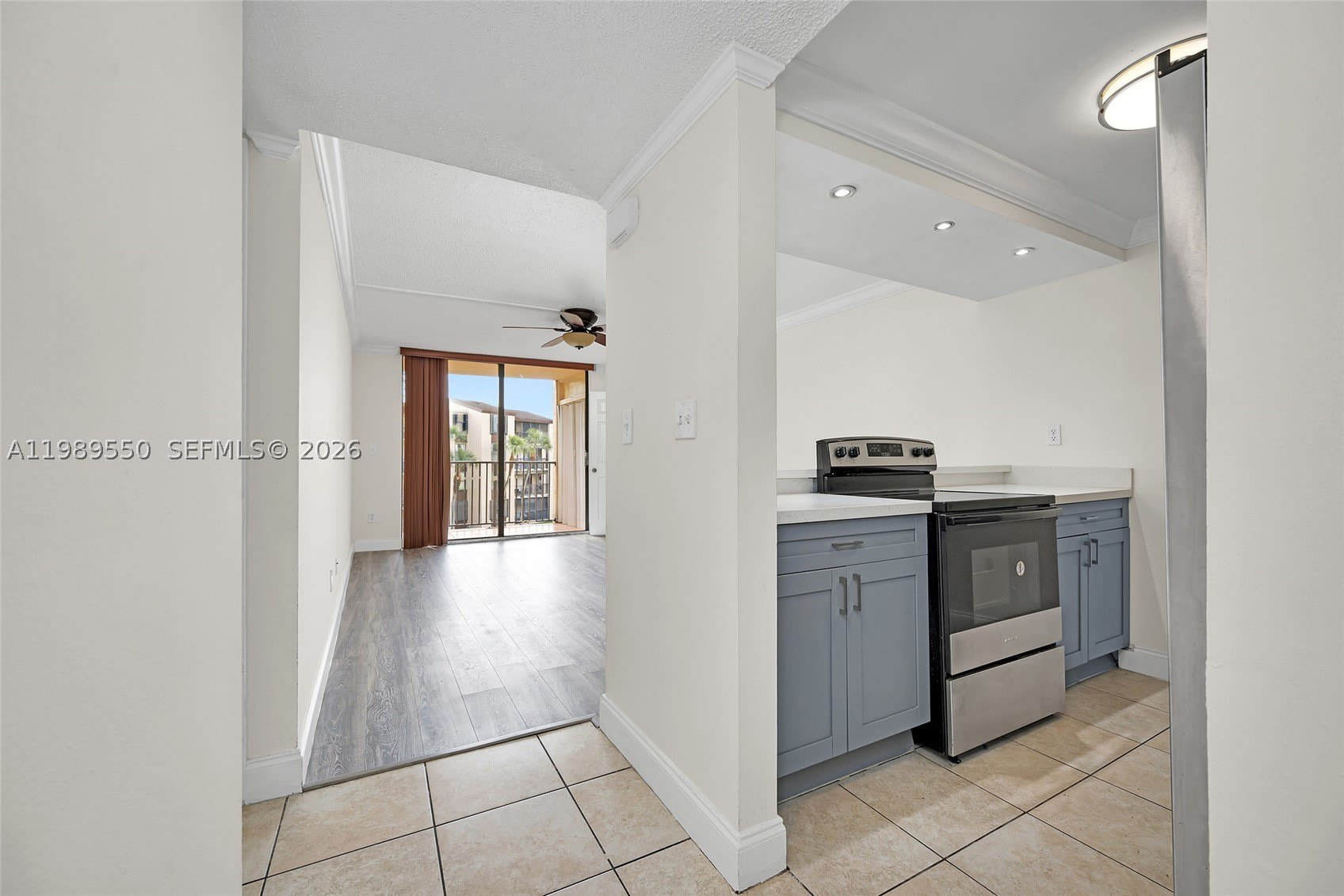 14601 N Kendall Dr – photo 1