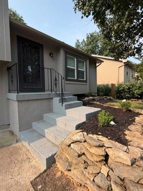 1439 N Mart-way Dr – photo 1