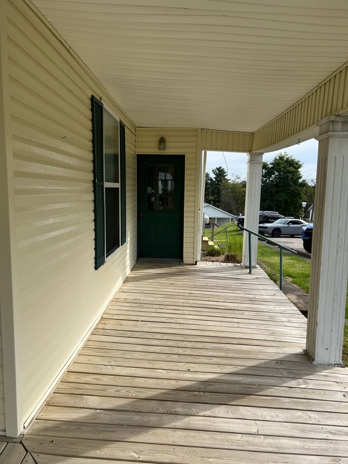 133 South Marietta Street – photo 1 of 10