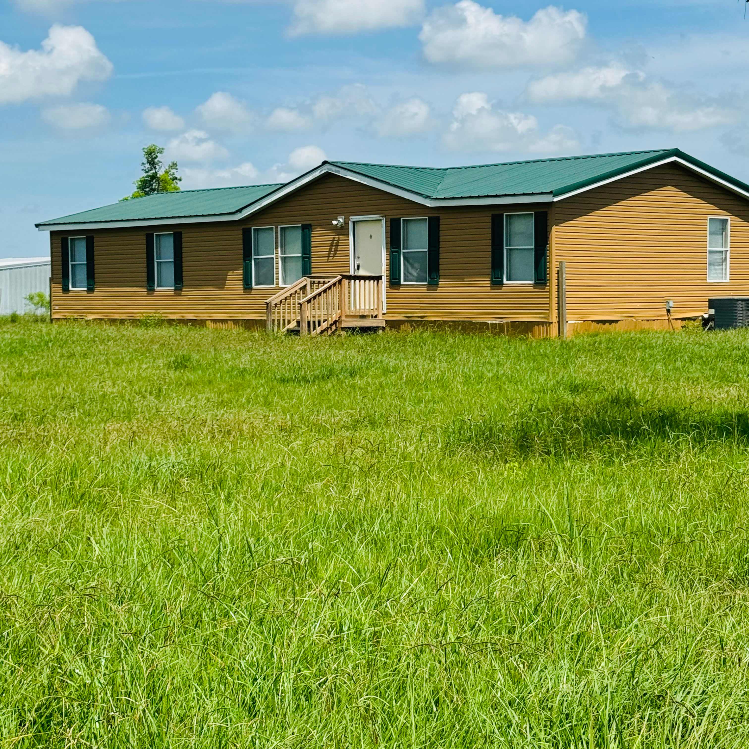 14080 Shellhammer Rd – photo 1 of 19