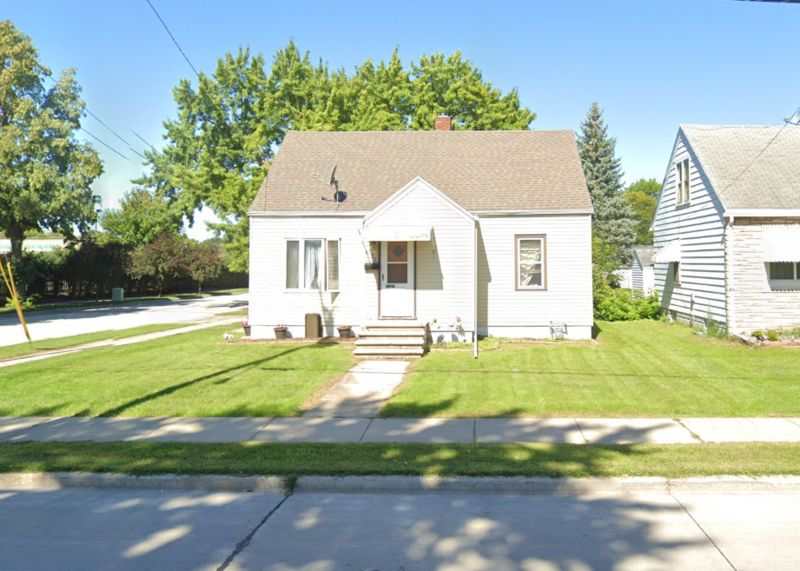 452 Bellevue Street – photo 1