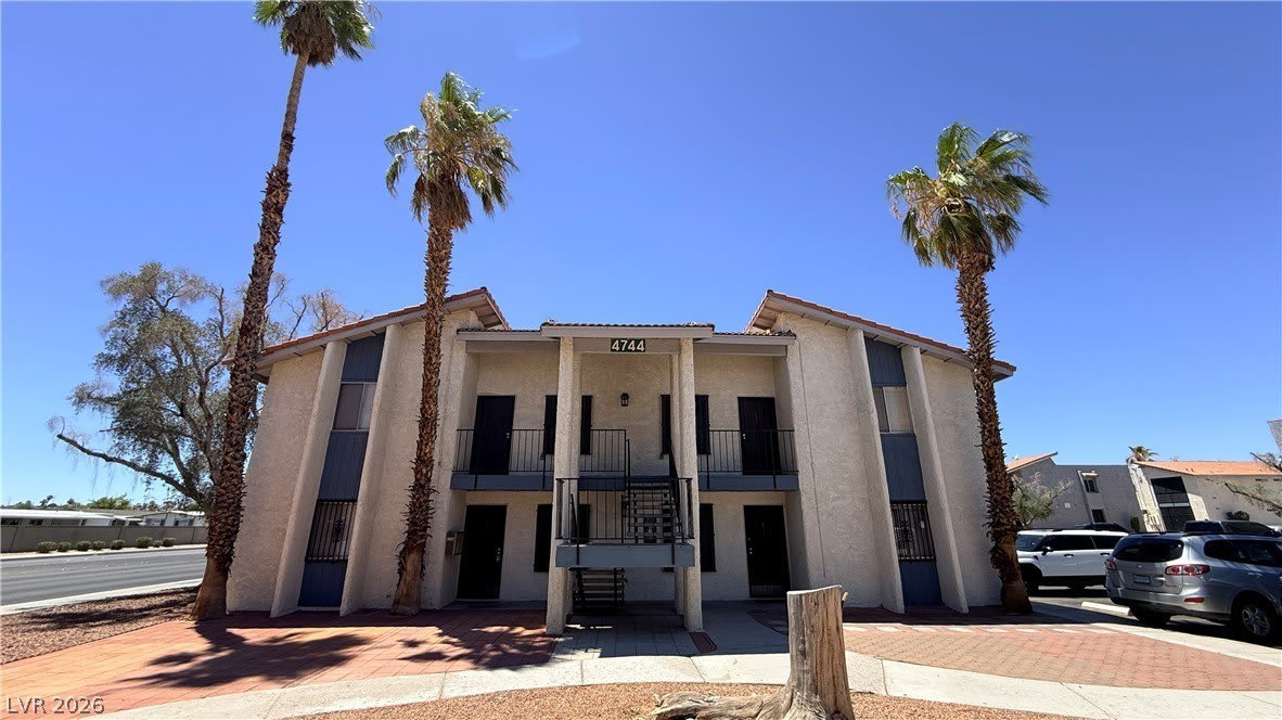 4744 W Twain Avenue – photo 1