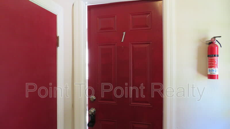 3343 Post Street – photo 1