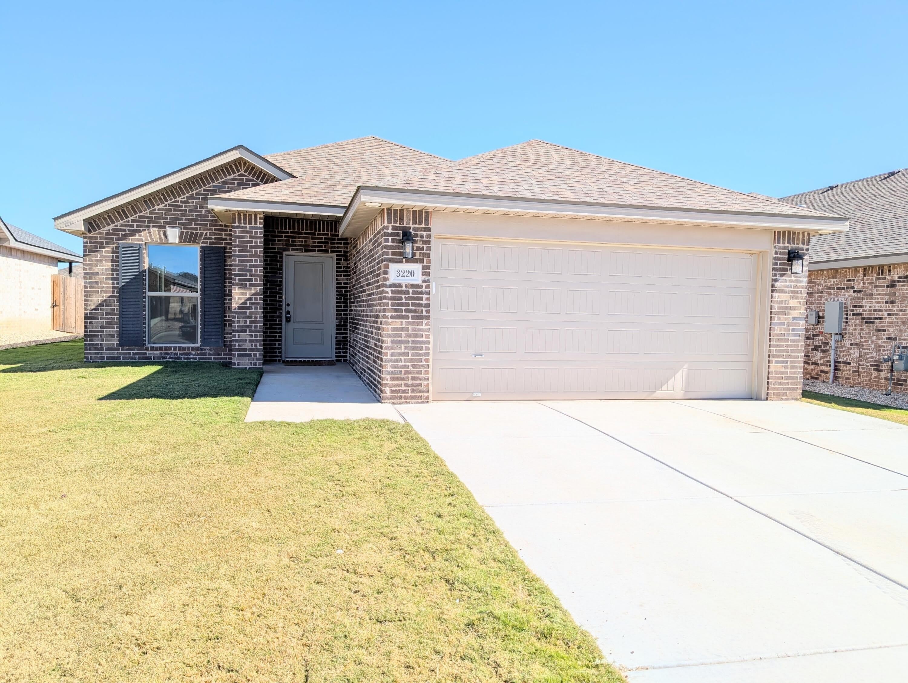 3220 Cottonwood Avenue – photo 1