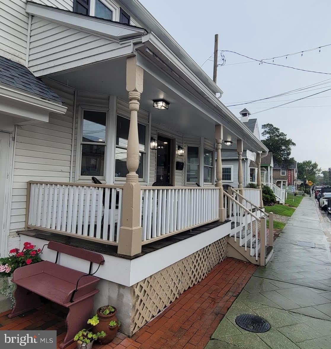 120 S MAIN ST – photo 1 of 13