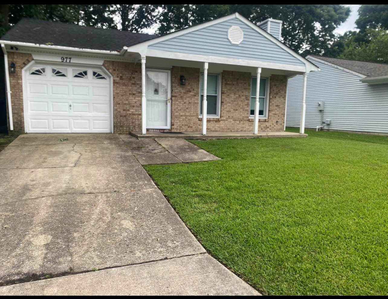 977 Sedley Road – photo 1