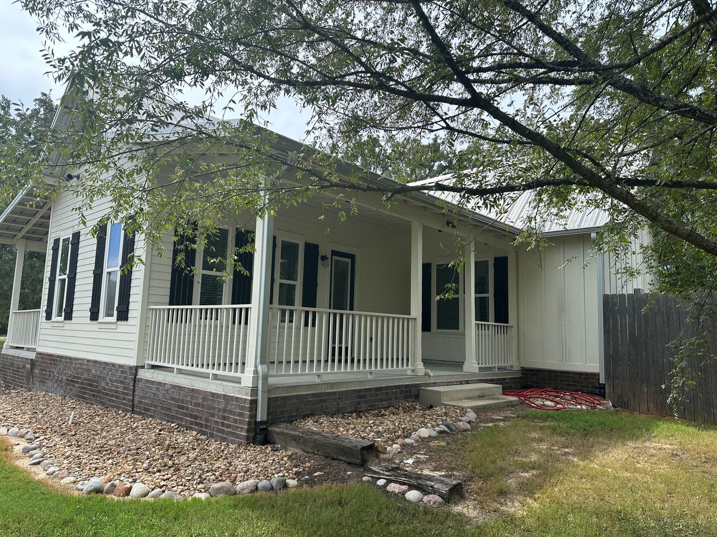 College Station (Karnes City Cottages) – photo 1 of 25