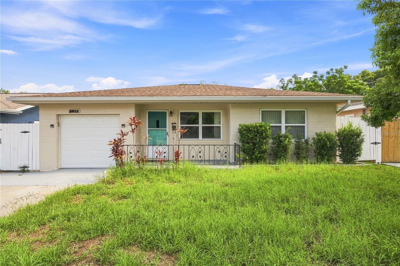 3611 9TH Avenue N – photo 1 of 14