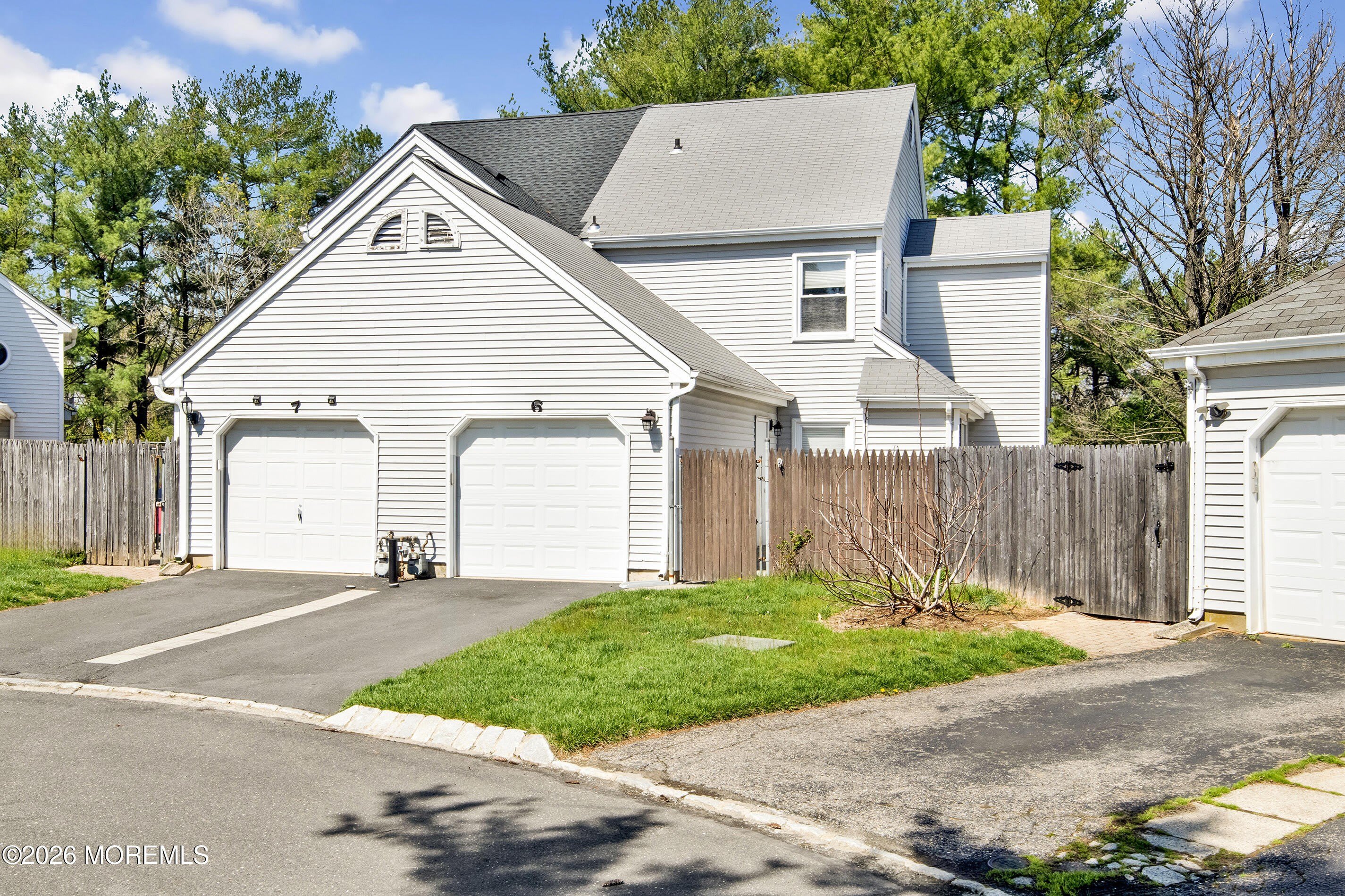 6 Stowe Court – photo 1 of 33