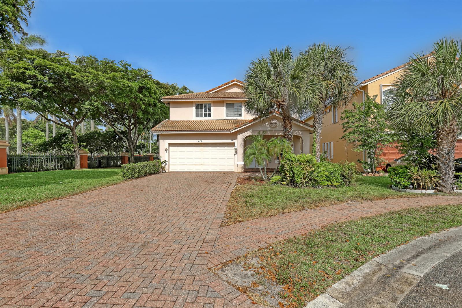 176 Bellezza Terrace – photo 1 of 95