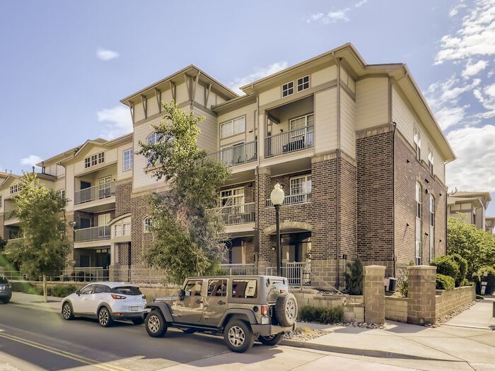 3872 South Dallas Street – photo 1