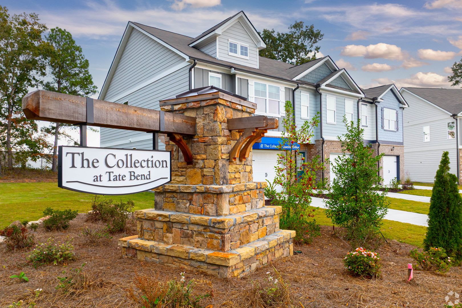 BRAND NEW 3 Bed 2.5 bathroom townhomes in Calhoun! – photo 1 of 15