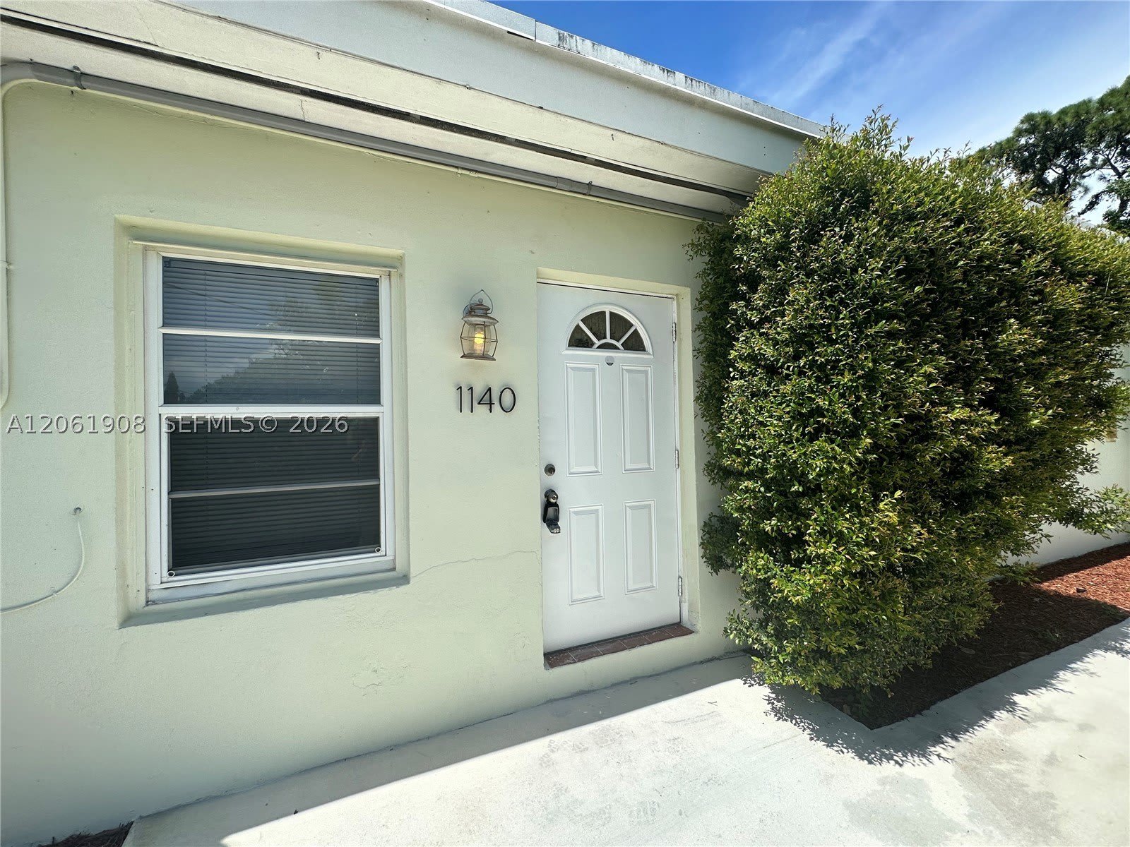 1140 NE 1st Ave – photo 1