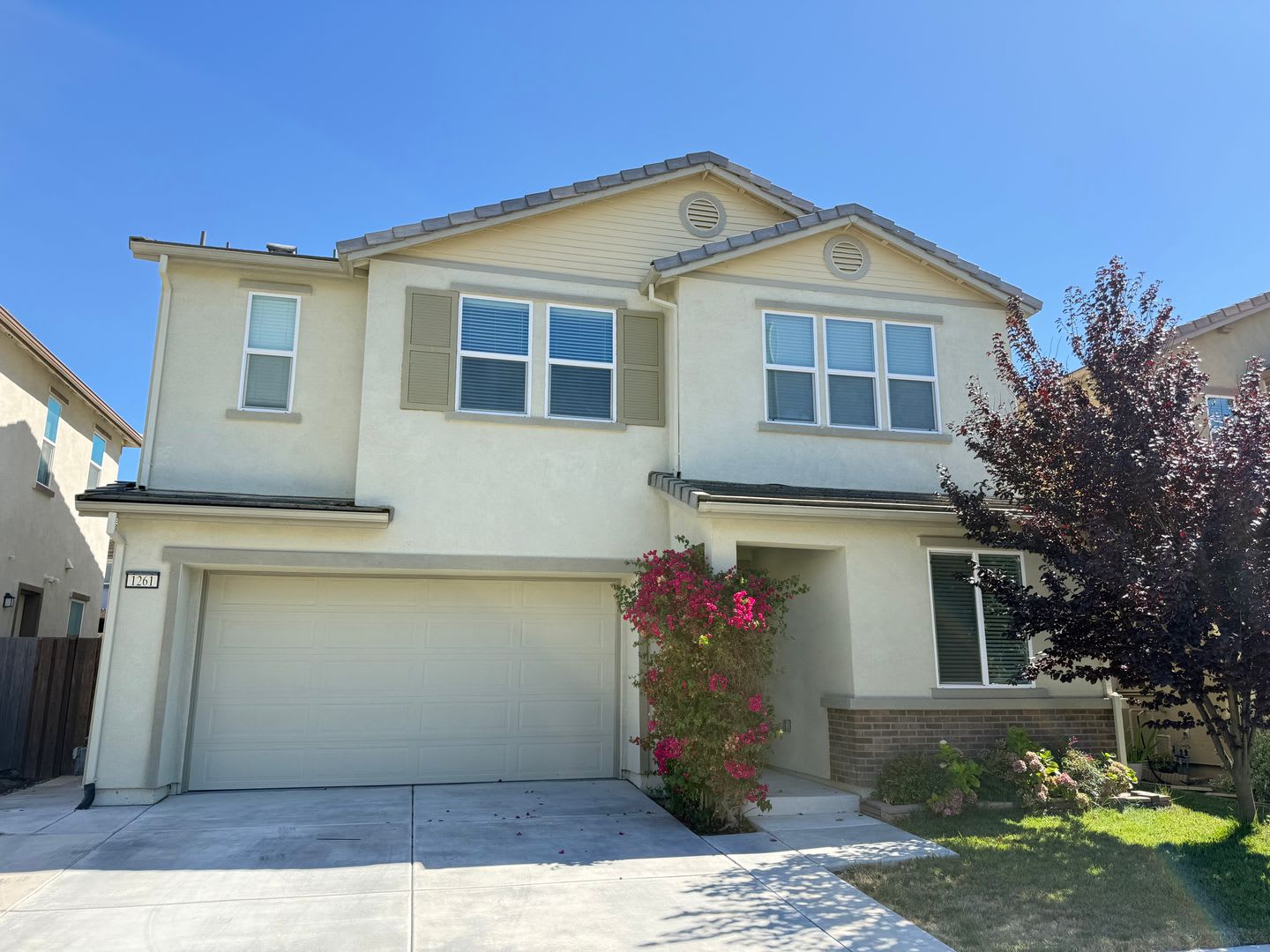 Beautiful Newer 4-Bedroom Home – photo 1