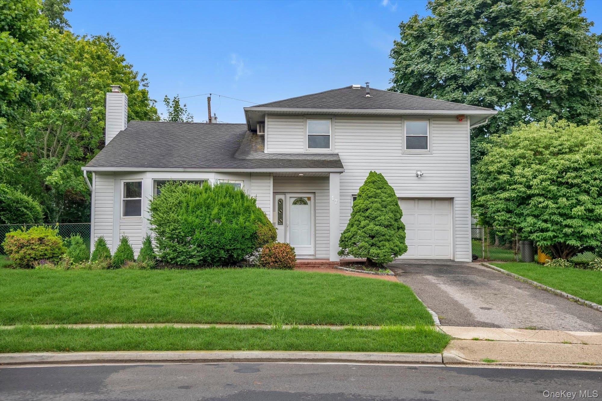 17 Fresno Drive – photo 1 of 17