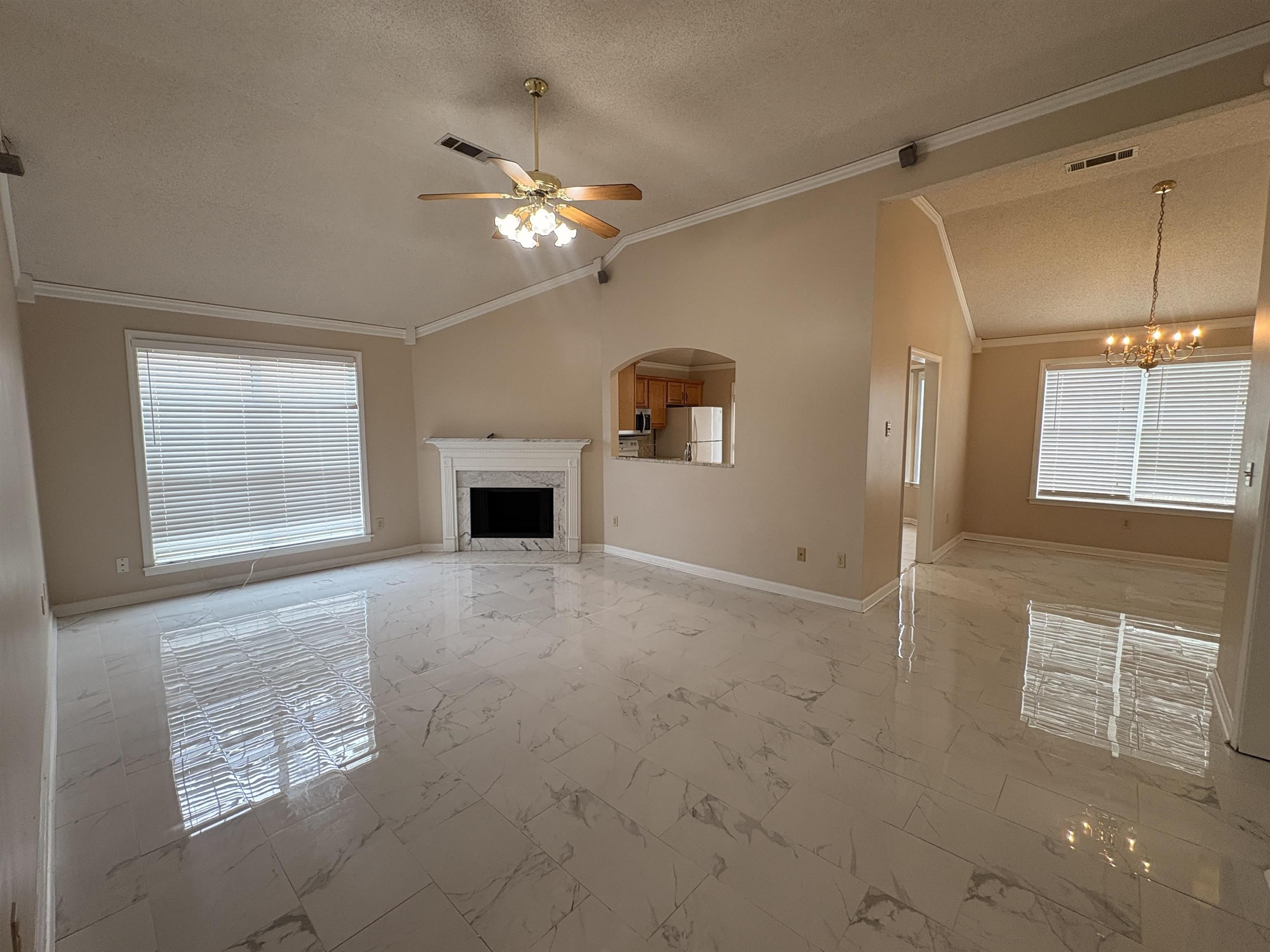 390 N Ericson Rd – photo 1