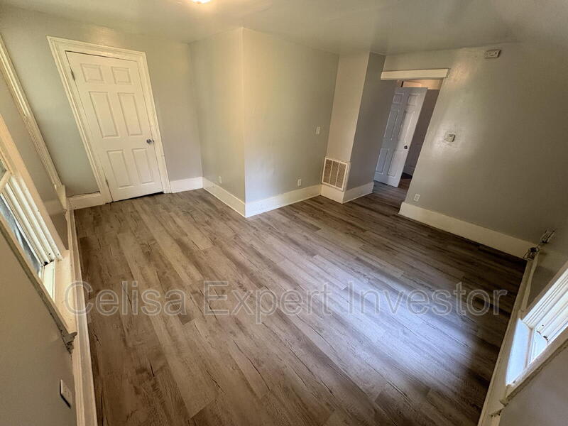 2401 Miner Street(G) – photo 1