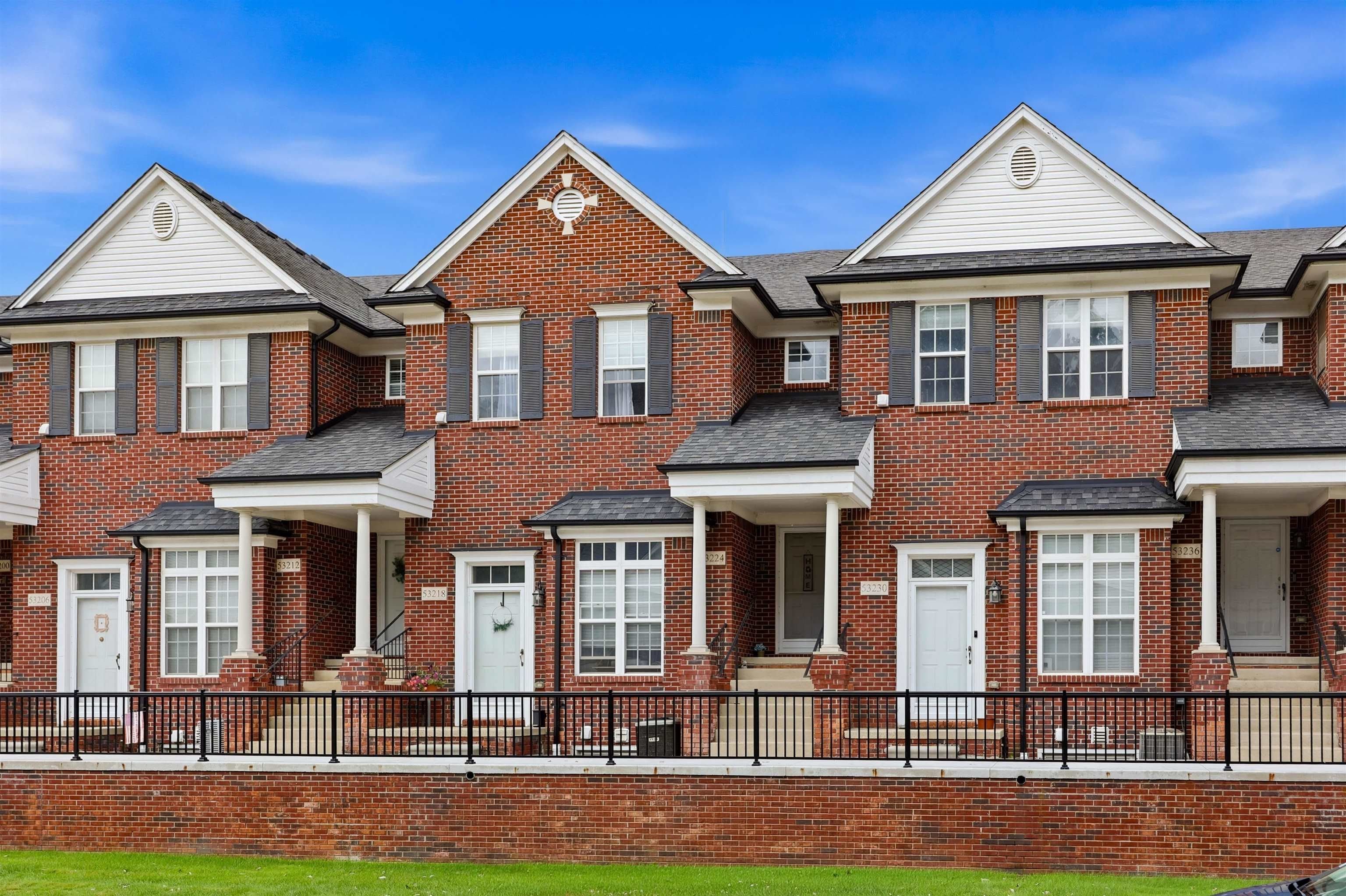 53224 Providence Drive – photo 1