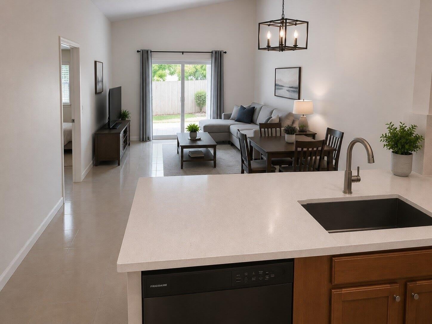 6100 SW 48th Court – photo 1