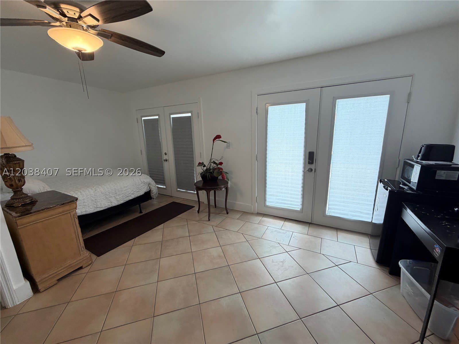 5931 SW 148th Pl – photo 1 of 7