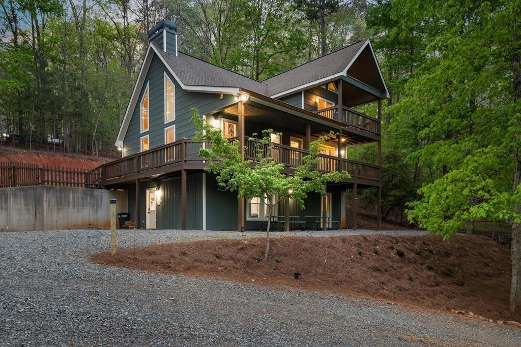 17 Vista Chalet Drive – photo 1 of 54
