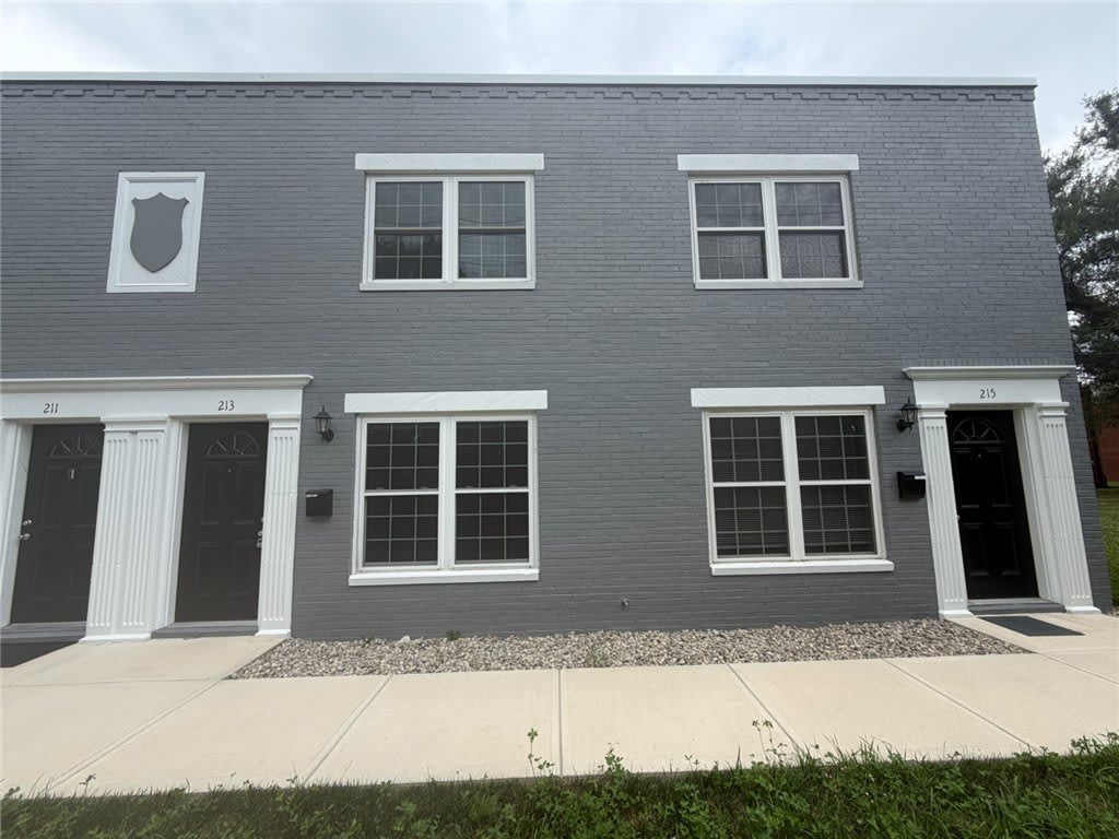 213 South Street – photo 1