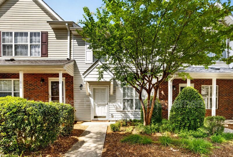 104 Tannenbaum Cir – photo 1