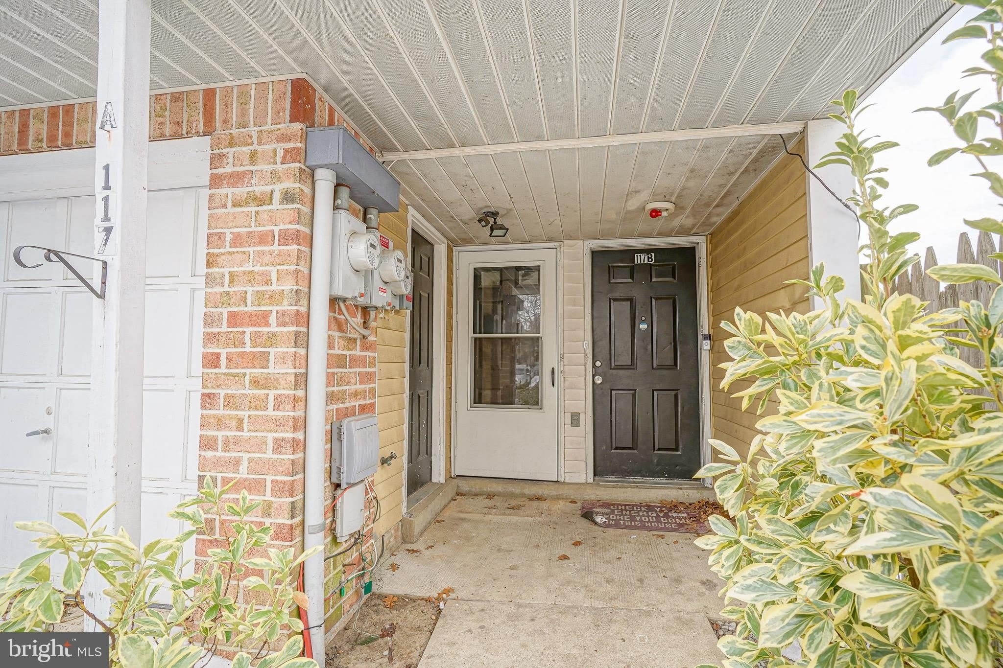 117 CHAUCER Road – photo 1 of 20