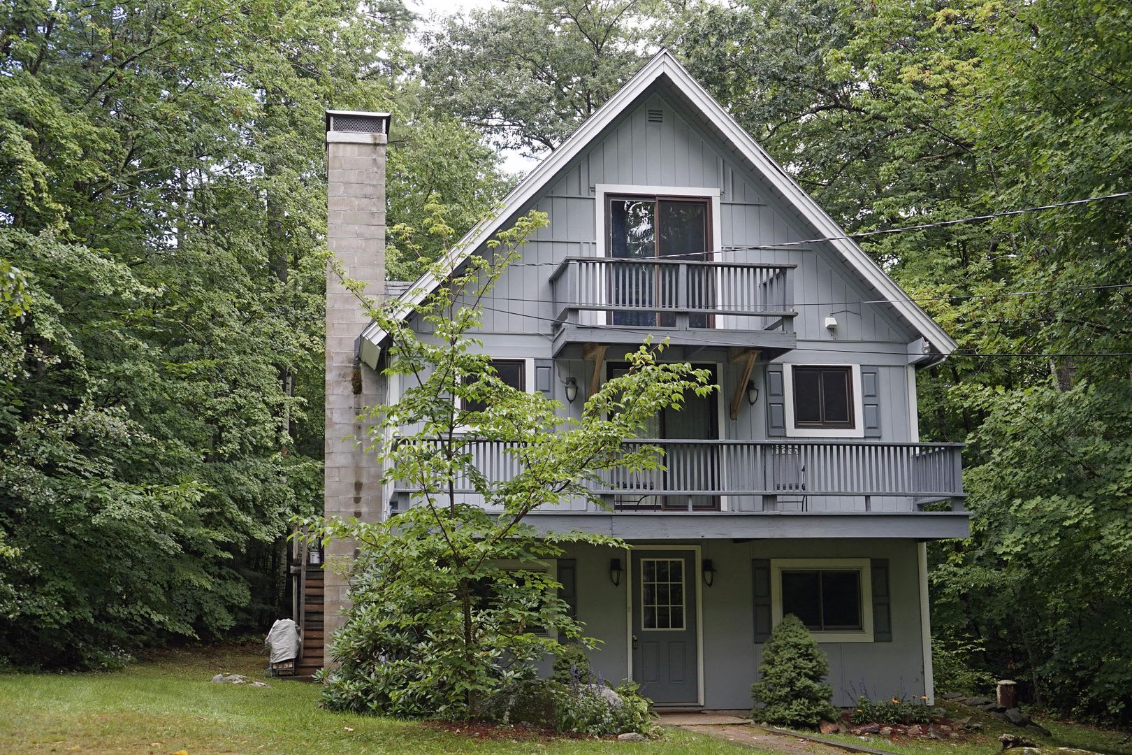 **WINTER RENTAL** Adorable Chalet – photo 1 of 27