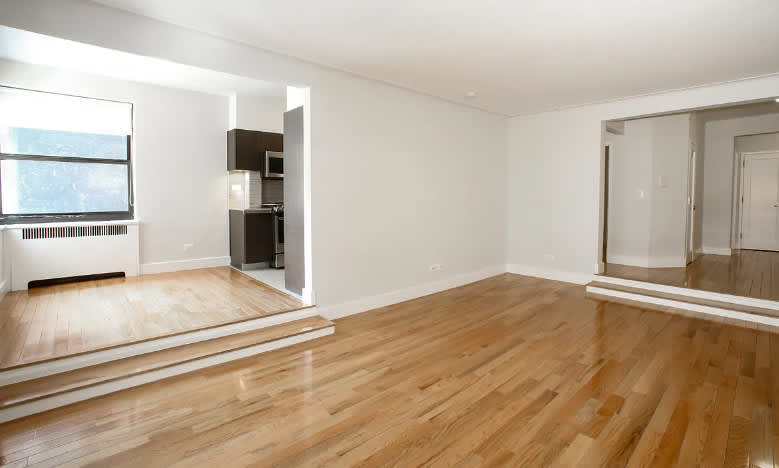 12 Gramercy Pk S – photo 1