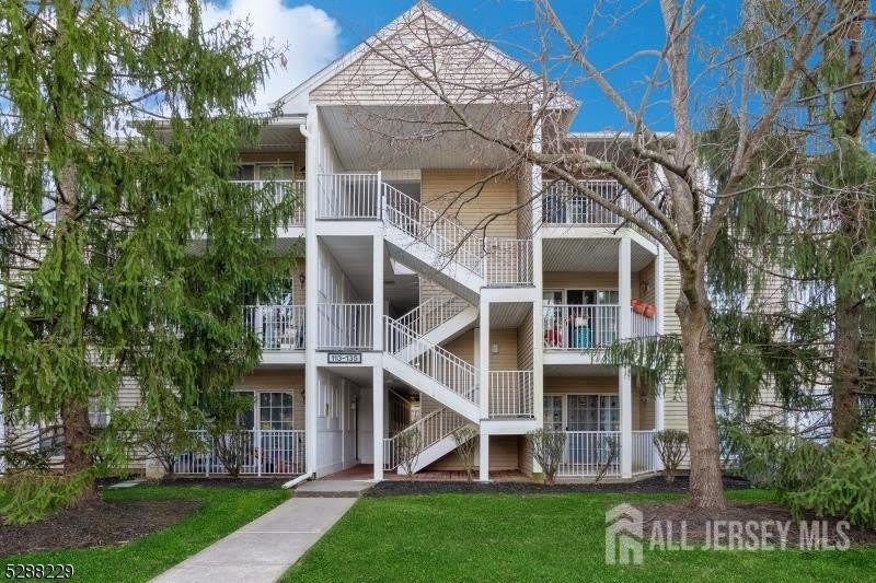 133 Rachel Court – photo 1 of 14