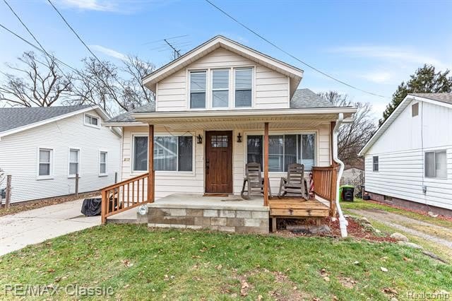 217 Endwell Street – photo 1 of 222