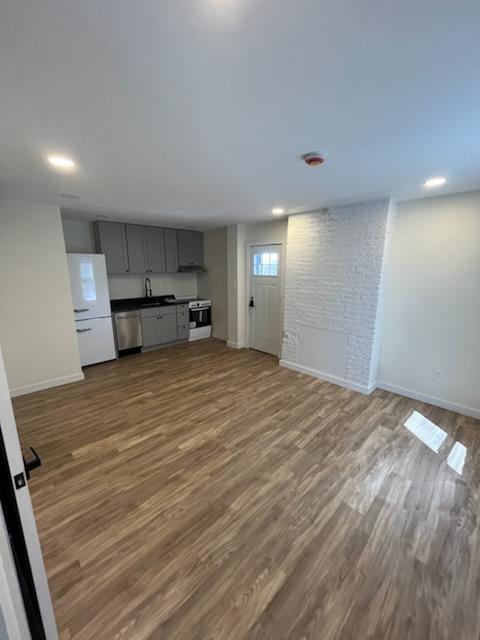 1167 5th Avenue – photo 1 of 7