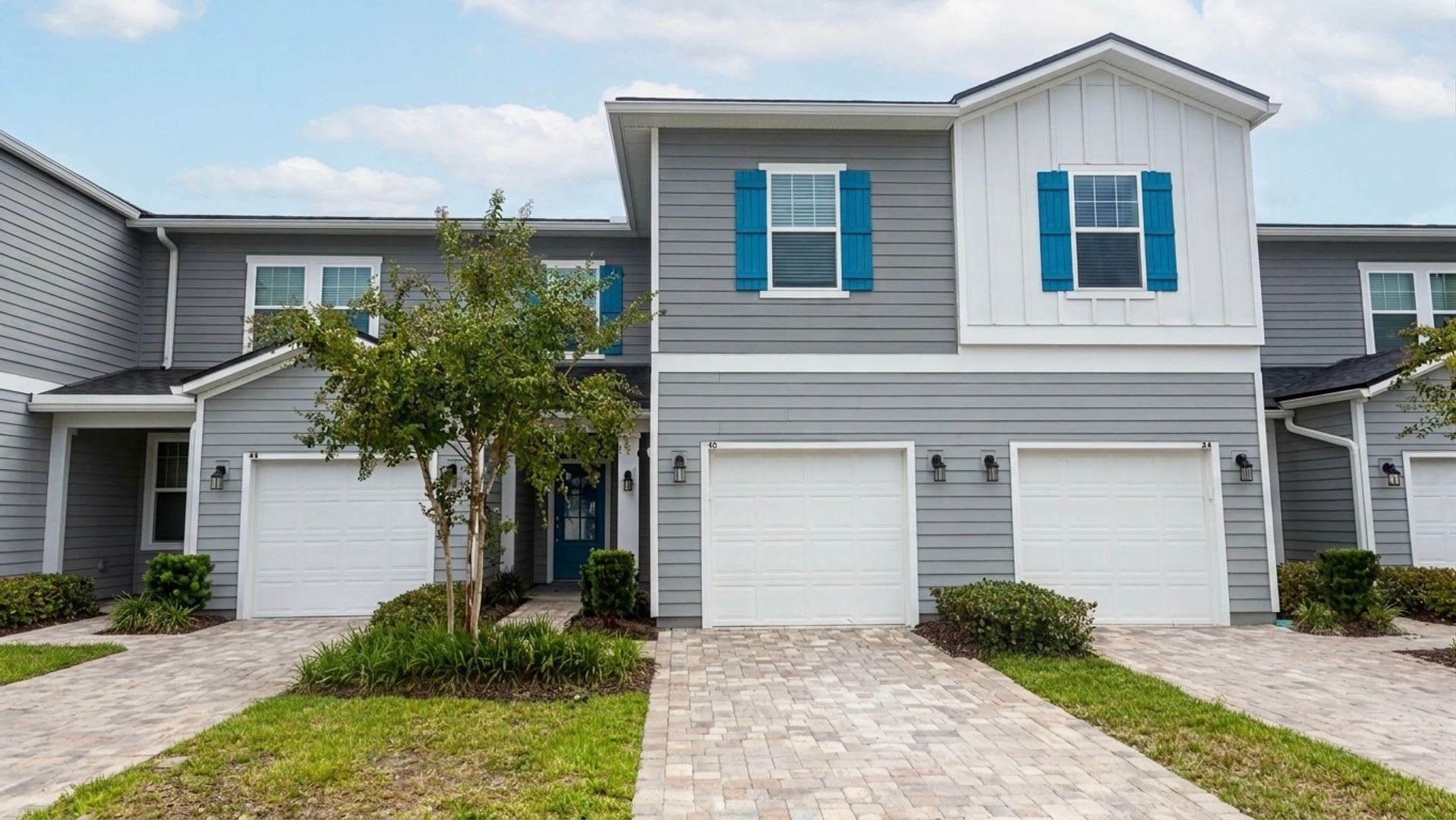 Luxury Townhome with Garage & Resort-Style Amenities in 32092 – photo 1