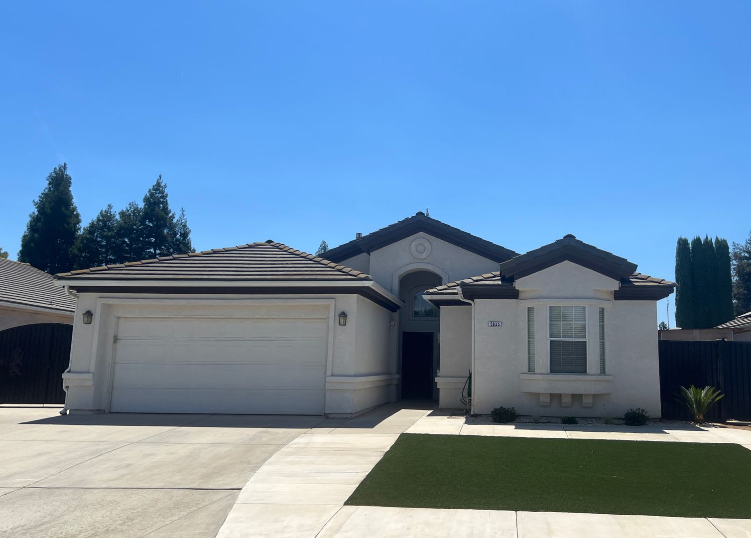 Move-In Ready 3 Bedroom 2 Bath Home in Fresno – photo 1