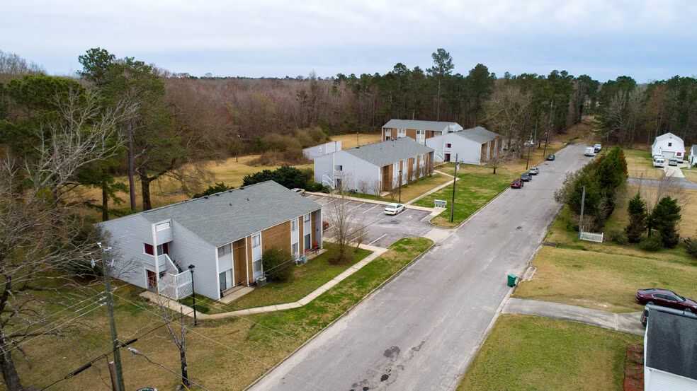 1706 Tubello Court A – photo 1 of 6