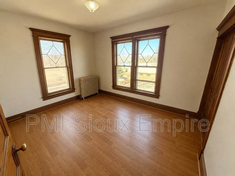 731 W 18Th St – photo 1
