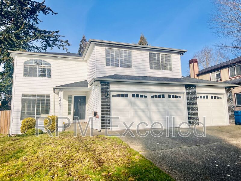 9426 S 242nd St – photo 1